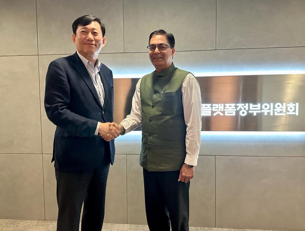  Amb Amit Kumar met Mr. Koh Jean, Chairman, RoK Presidential Committee on the Digital Platform Government