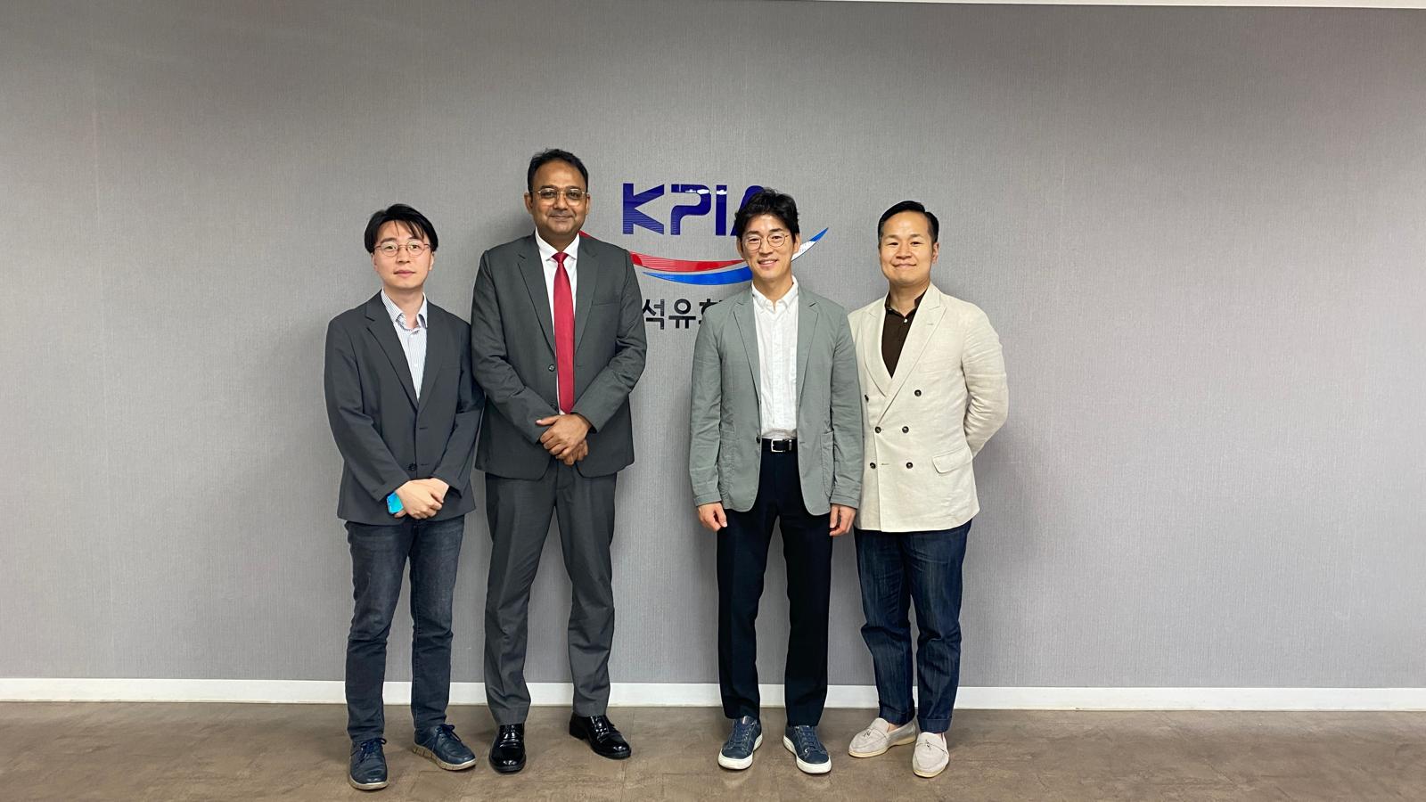  Nishi Kant Singh, Deputy Chief of Mission, met Mr. Eom-Chan-wang img1
