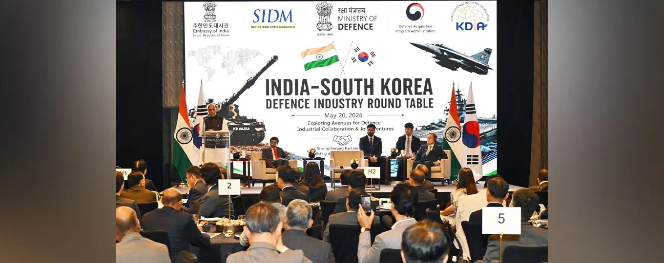 H.E. Shri Rajanth singh, Minister of Defence of India, addressed the India-South Korea Defence Industry Round Table during his official visit to the RoK